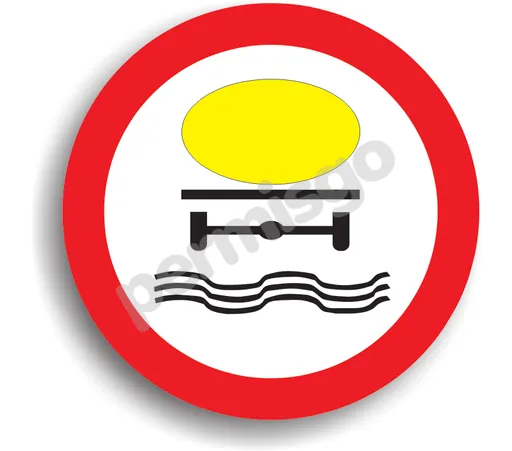 Semnul de circulație „Accesul interzis autovehiculelor care transportă substanțe de natură să polueze apele”